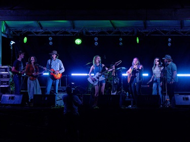 Outback-by-the-Sea-Festival-Concert-26.jpg